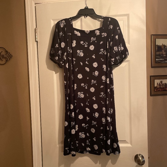 NWT Loft Outlet Dress - Picture 3 of 4